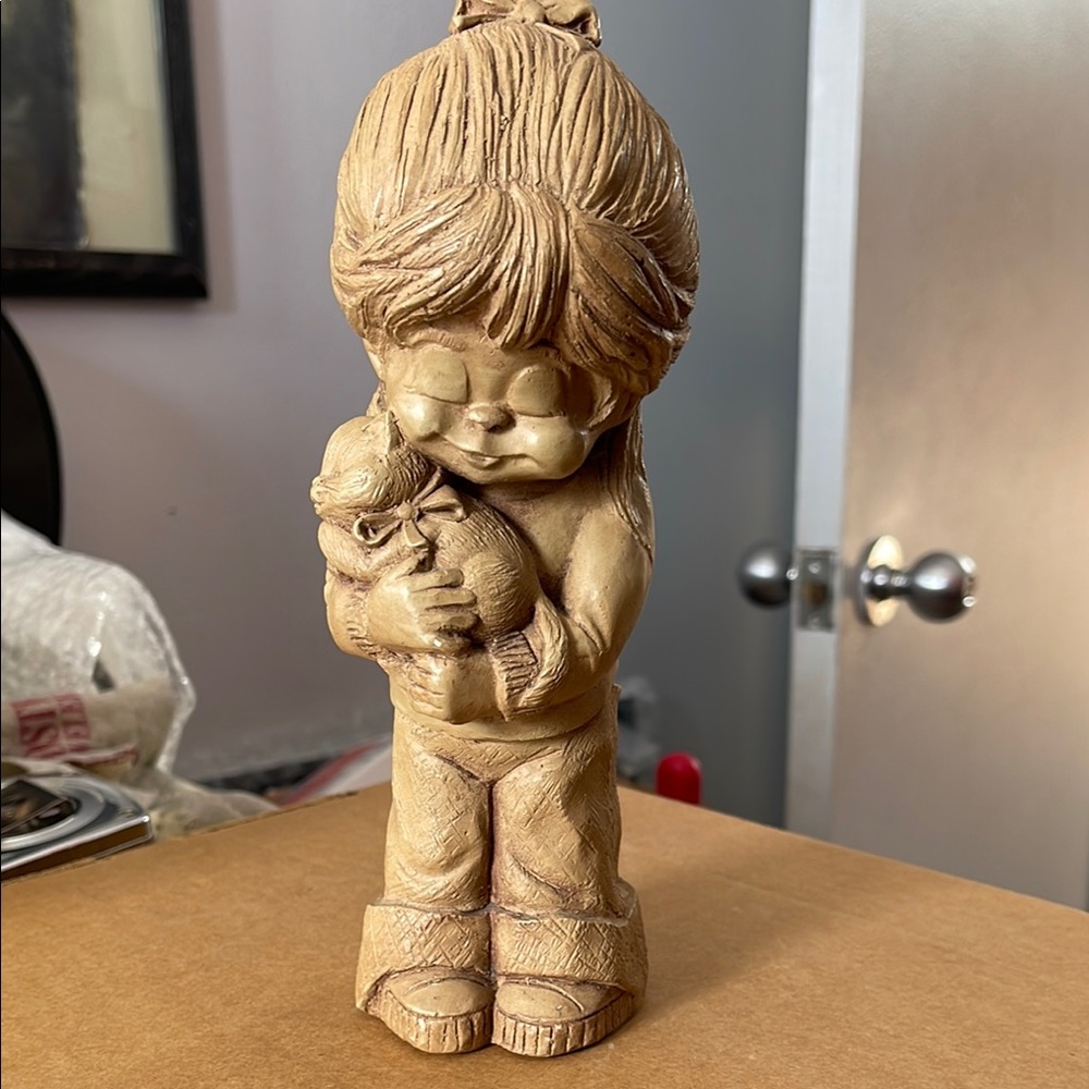 FannyKins Bill Mack’s “Cats Meow” Solar Statuary vintage figurine